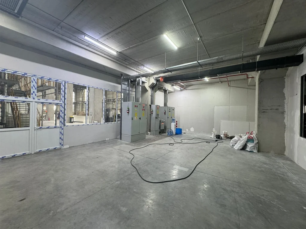 optimum anahtar teslim tadilat hizmeti elektrik panosu odasi imalati